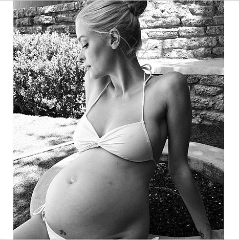 Jaime King pregnant and wearing a bikini Jaime Clergyman Bares Big Soul Excrescence in Insufficient Bikini