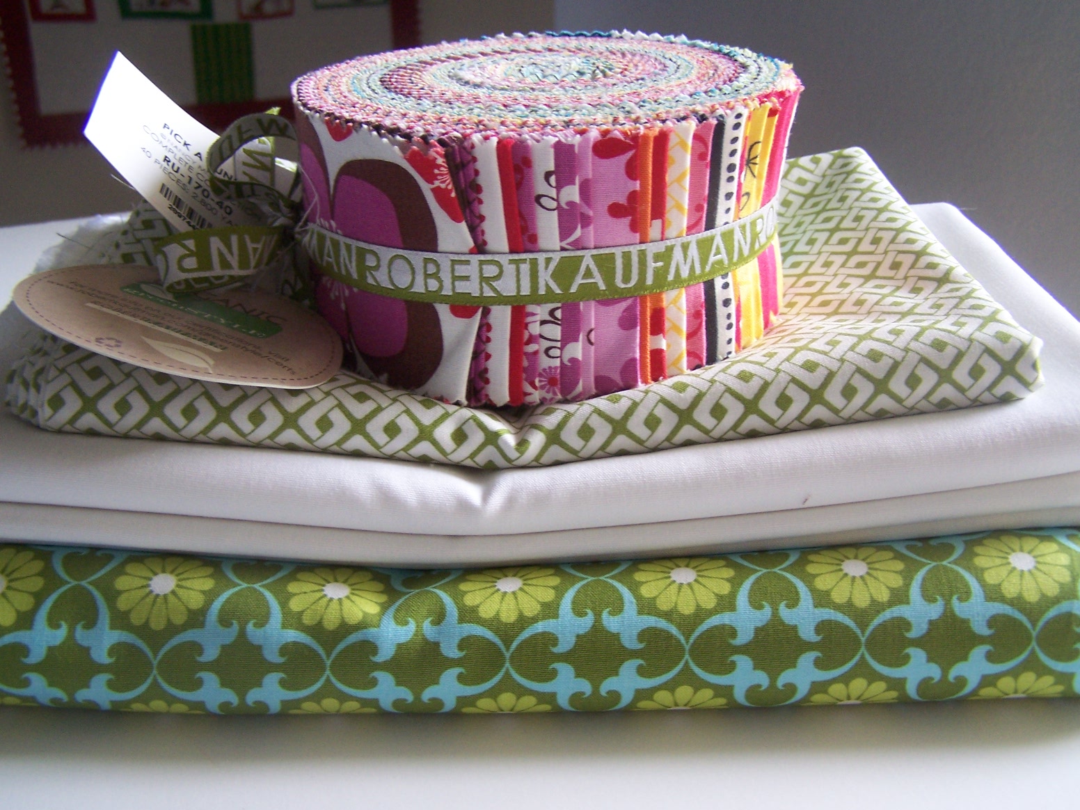 POPPYSEED FABRICS our first ever TOTALLY organic quilt kit