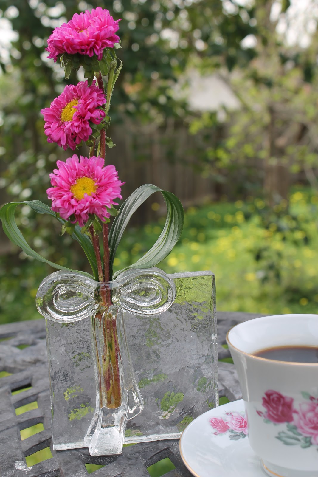 How to Accentuate Storebought Flowers The Art of Events