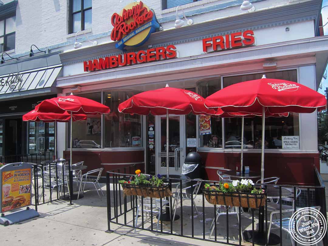 Johnny Rockets in Hoboken, NJ — I Just Want To Eat! Food blog