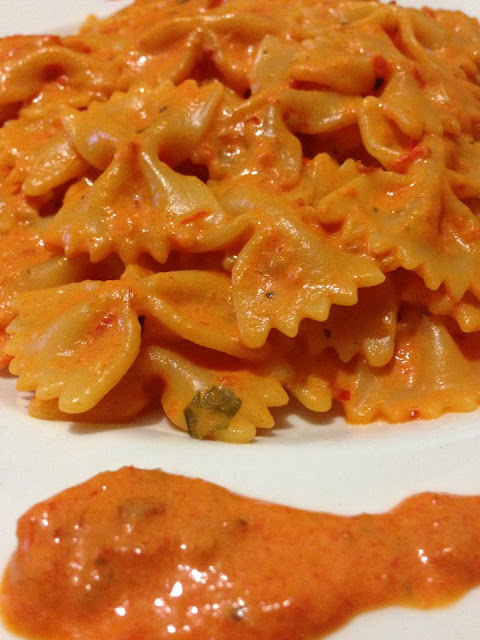 farfalle con crema di peperoni