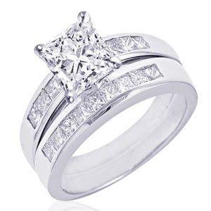 princess cut diamond engagement ring