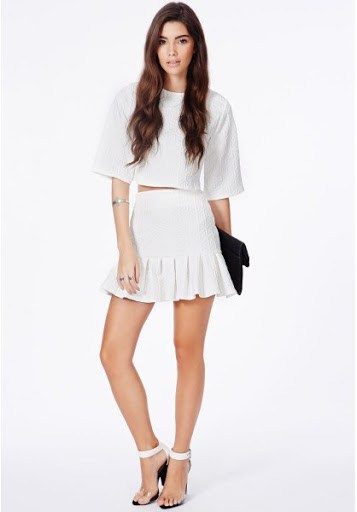 Perfect pleated skirt features and design for trends 2017/2018 Perfect pleated skirt features and design for trends 2017/2018