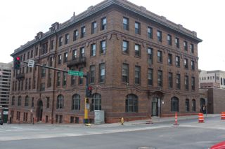 Gimaajii Mino-Bimaadiziyaan Building, formerly YWCA photo of Gimaajii Mino-Bimaadiziyaan Builing, formerly Duluth YWCA