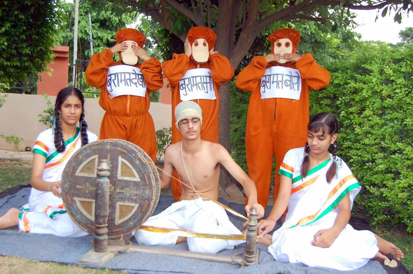gandhi jayanti costume
