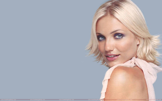 Cameron Diaz_Click on the Image for Larger View Cameron Diaz Beautiful Actress