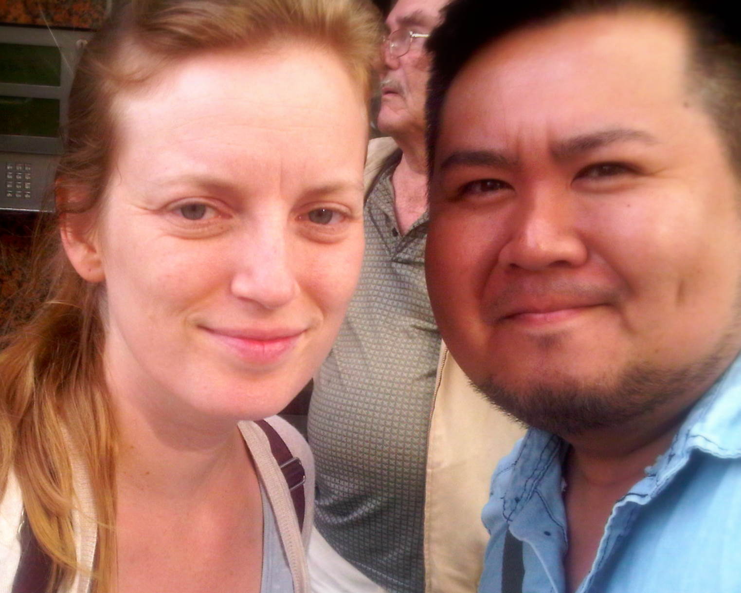 MR. WILLW.POP MAVEN SARAH POLLEY CONFIRMS PREGNANCY