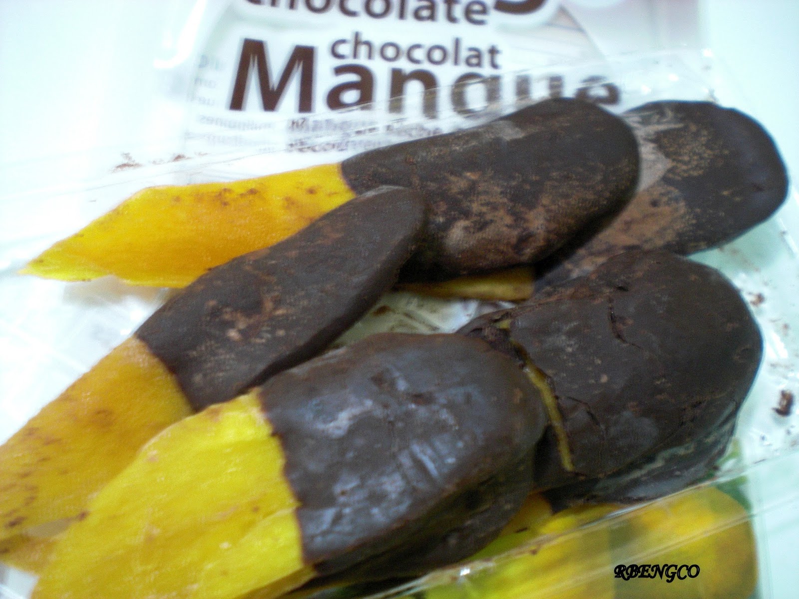 mydarkstuff CHOCOLATEDIPPED MANGOES