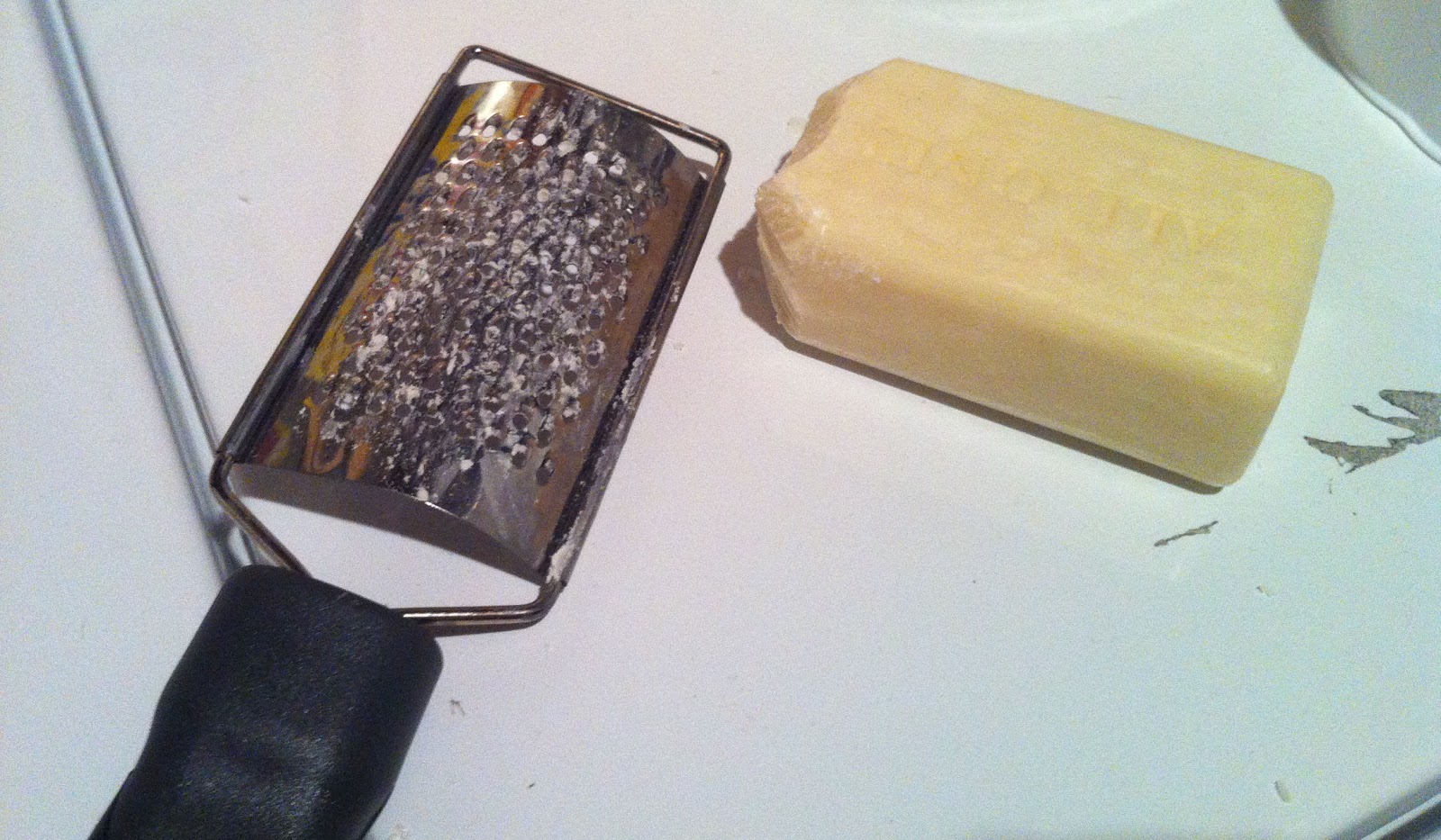 Get Rich or DIY Tryin' Laundry detergent.