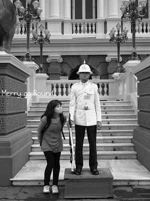 Sistem Pemerintahan Monarki Sistem Pemerintahan Monarki