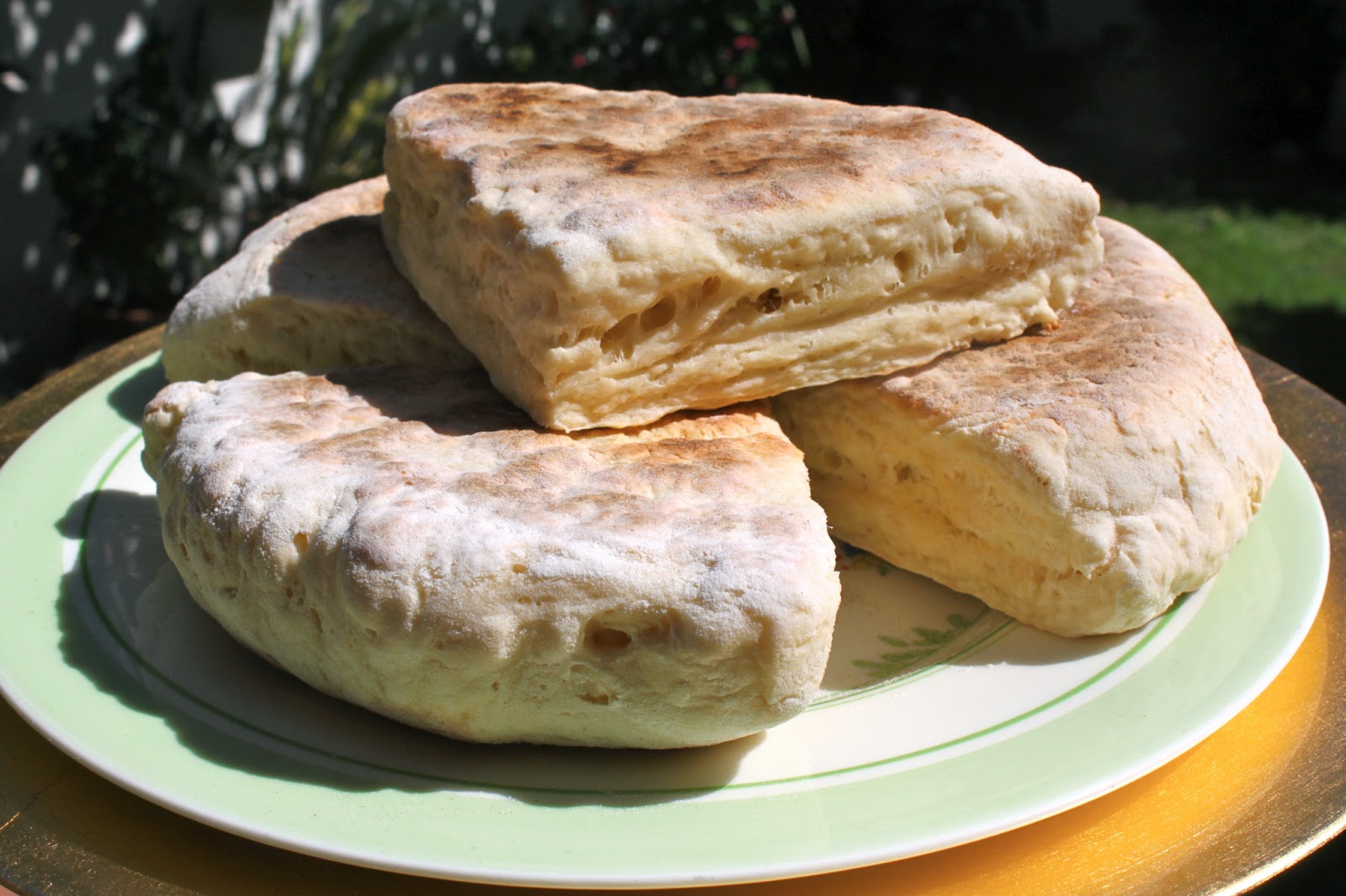 Irish or Scottish Soda Scones (White Bannocks)