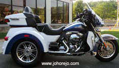 daftar nama & harga sepeda motor mewah merk Harley Davidson (HD) terbaru, terlengkap tahun 2015