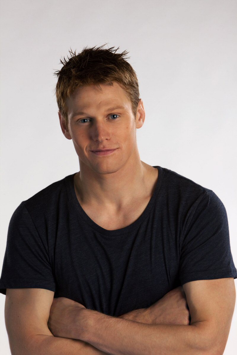 Zach Roerig Photos