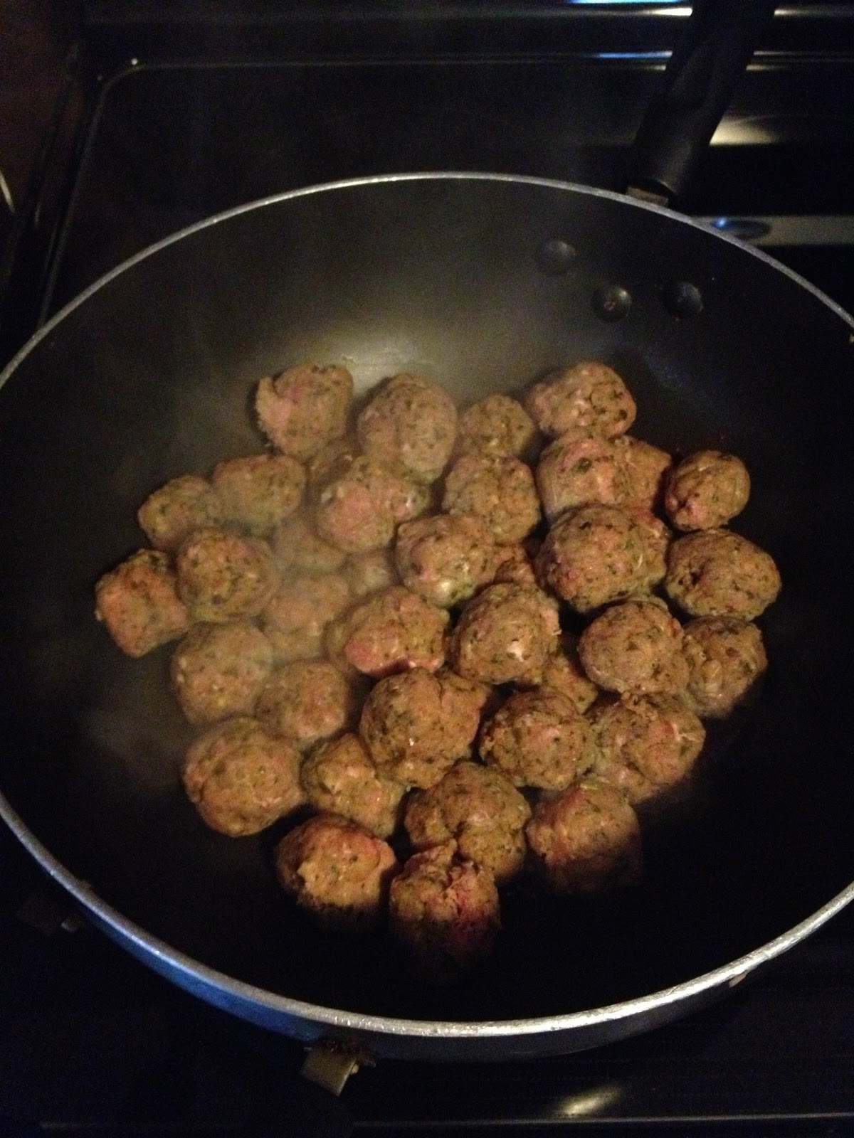 I do deClaire Pesto Turkey Meatballs