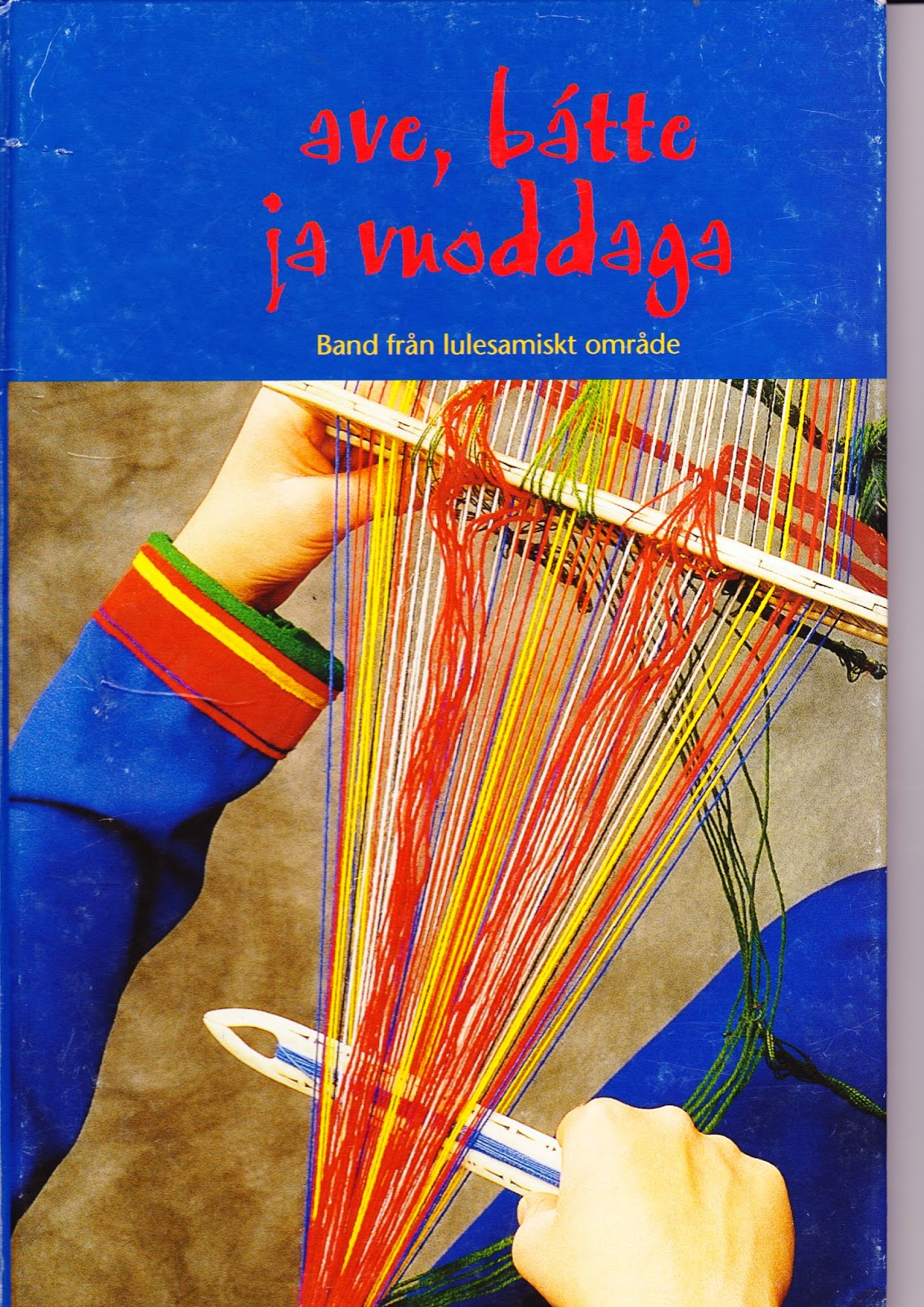 Durham Weaver Weaving with the Sigga heddle.