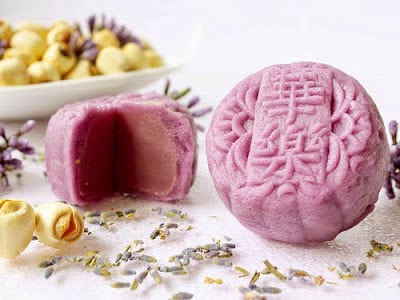 [Image: b%C3%A1nh-trung-thu-hoa-o%E1%BA%A3i-h%C6%B0%C6%A1ng.jpg]