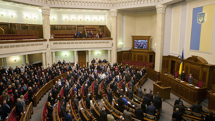 Ukrainian oligarchy split over economic 