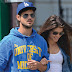 Se confirma la relación entre Taylor Lautner y Marie Avgeropoulos