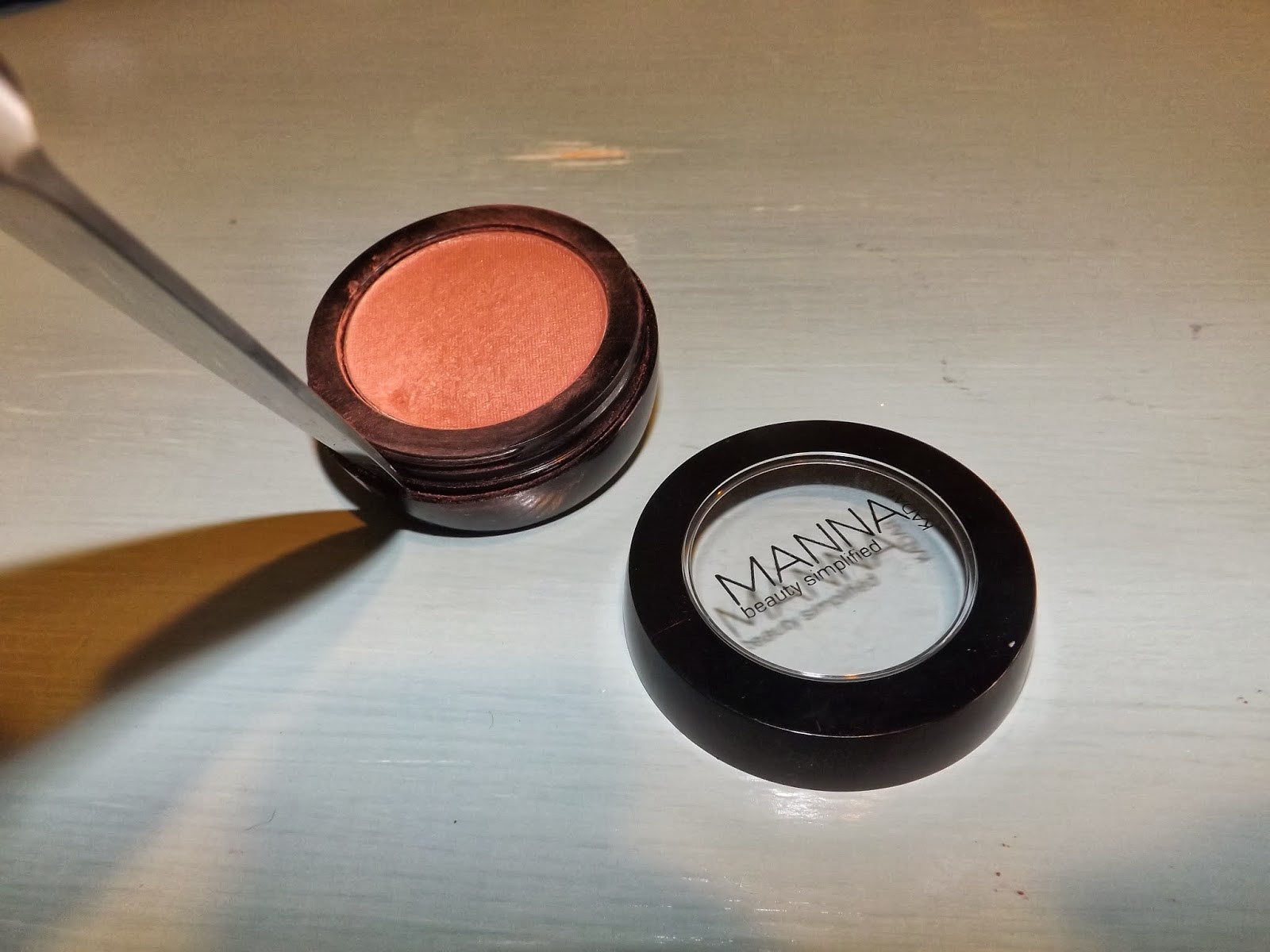 1142 Style DIY Makeup Palette