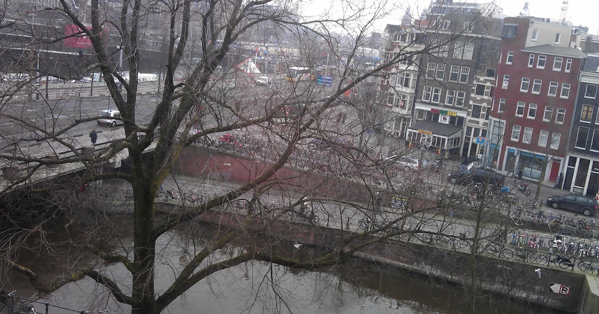 justMUit: Hace frío y estoy lejos de casa