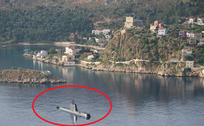 Το υποβρύχιο «Ματρώζος» στο Καστελλόριζο Το υποβρύχιο «Ματρώζος» στο Καστελλόριζο