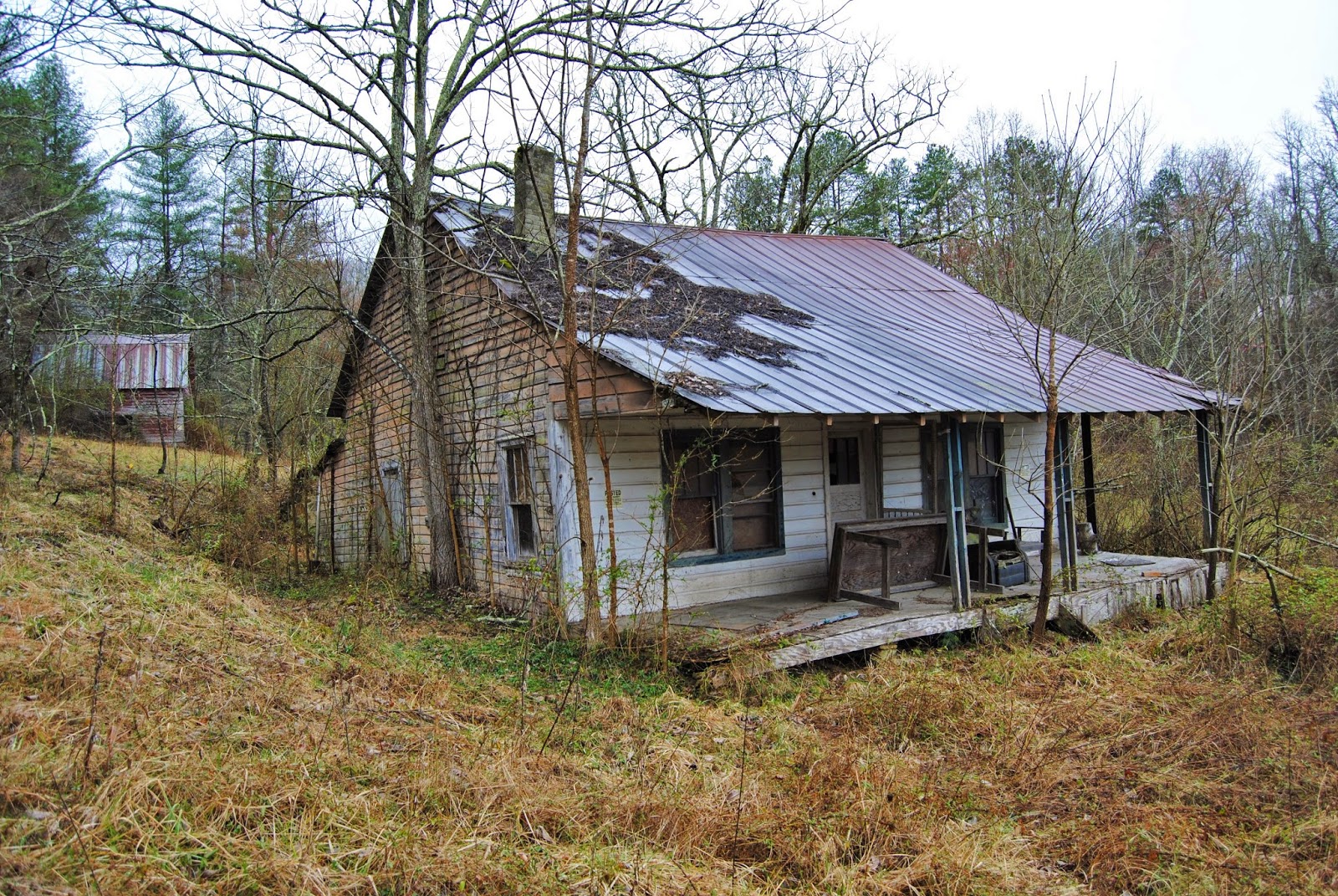 Remnants of Southern Architecture Appalachian Farmhouse, Old Hwy 76