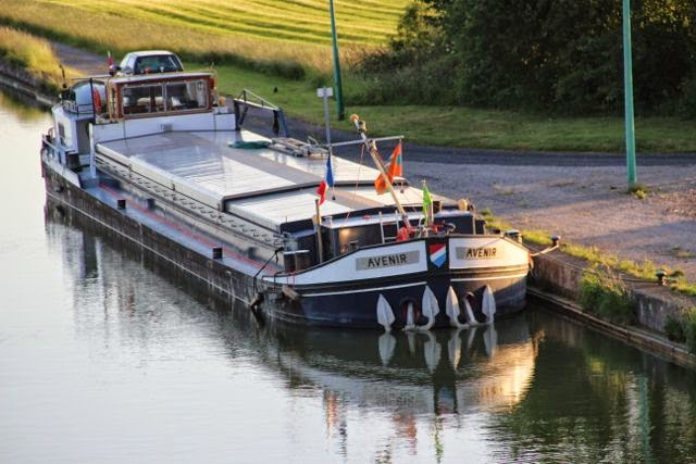meevaren met een binnenvaartschip