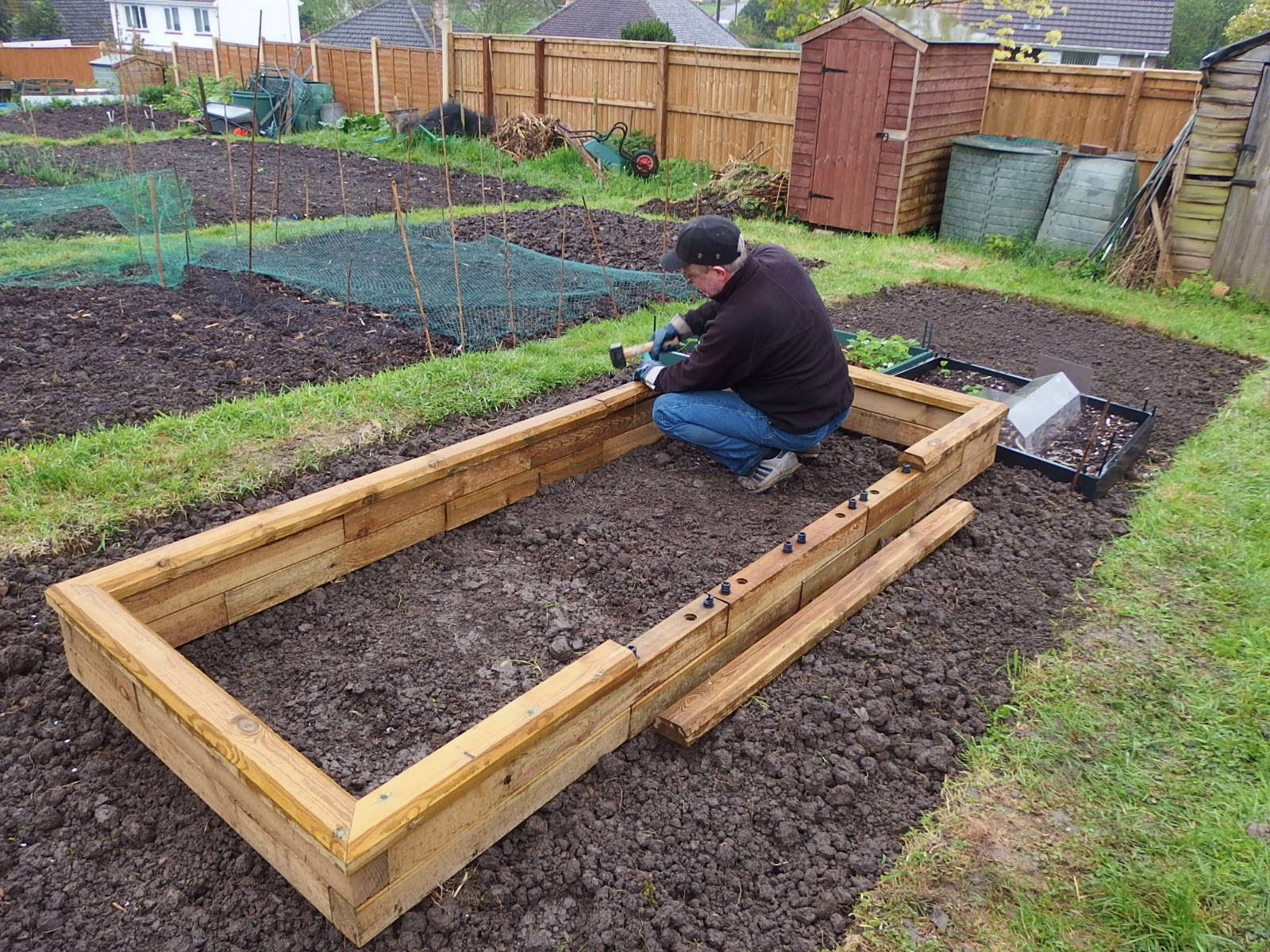 The One Where I Heart Raised Beds Even More