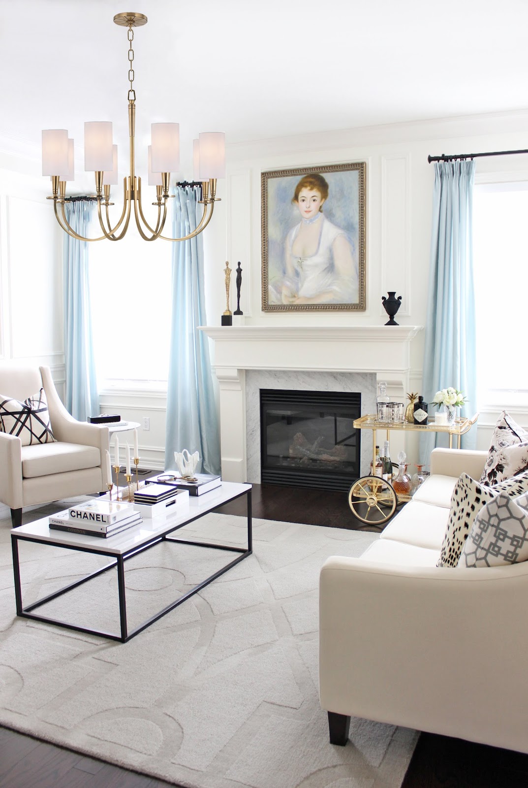 Am Dolce Vita A Roundup Of My Favourite Brass Chandeliers I Immediately Ruled Out 5 And 6 Because They Are Too Small For My Living Room The Vintage Glass Leaf One Isn T A Good Fit Either Size Wise