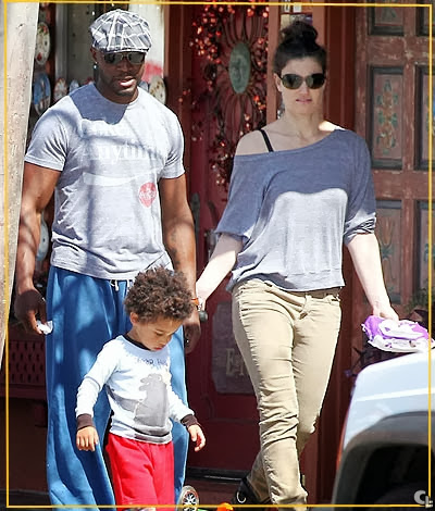 Kamify Blog: Hollywood Actor Taye Diggs And His Wife Idina Menzel