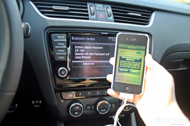 Connect your iPhone with the Skoda Octavia RS Connect your iPhone with the Skoda Octavia RS