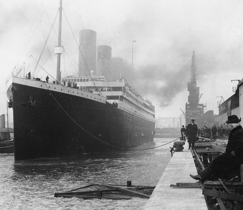 Distant Waves Characters