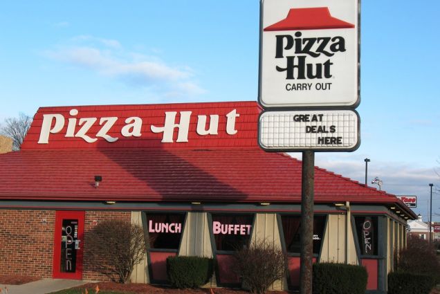 Pizza Hut Kitchen Tour delighful pizza hut kitchen roles restaurants uk chefs cooks 3 on Pizza Hut Kitchen Tour delighful pizza hut kitchen roles restaurants uk chefs cooks 3 on