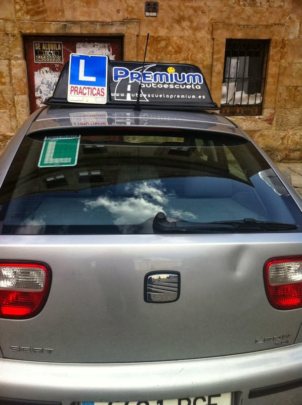 AUTOESCUELA PREMIUM en Salamanca y Santa Marta de Tormes octubre 2013