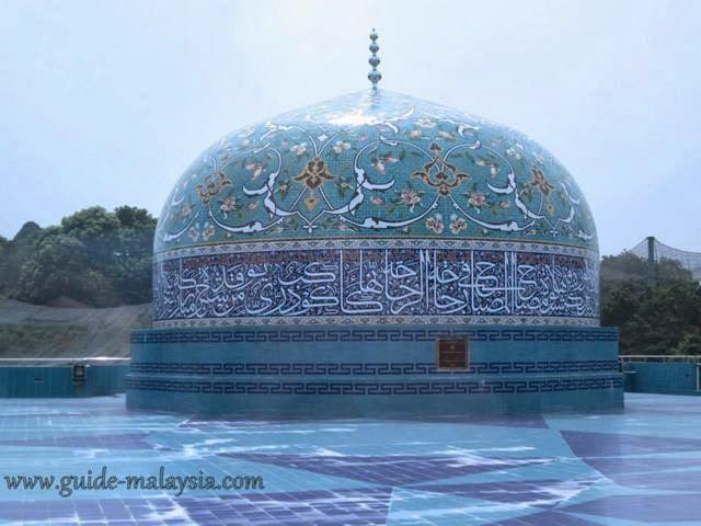 	متحف الفن الإسلامي في كوالا لمبور، الأكبر في جنوب شرق آسيا Kuala-Lumpur-Museum-of-Islamic-arts-Daleel-AlArabi-Malaysia+%289%29