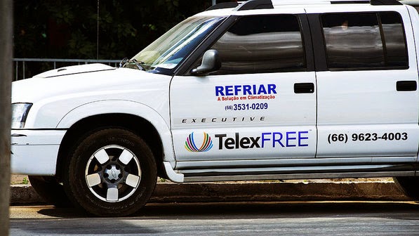 TelexFree: Promessas de lucro fácil e rápido levantou mais de 1 bilhão de dólares no mundo enganando milhões de pessoas. TelexFree: Promessas de lucro fácil e rápido levantou mais de 1 bilhão de dólares no mundo enganando milhões de pessoas.