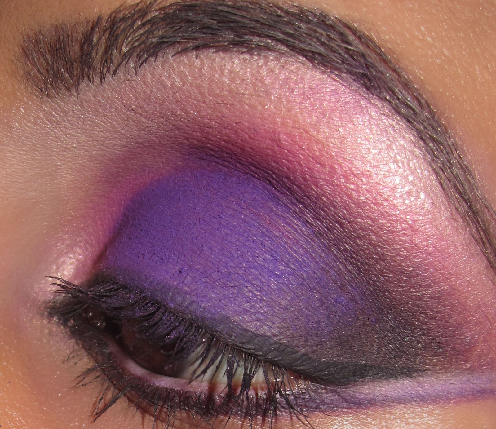 BEAUTY AND THE BLOG Candy Eyes