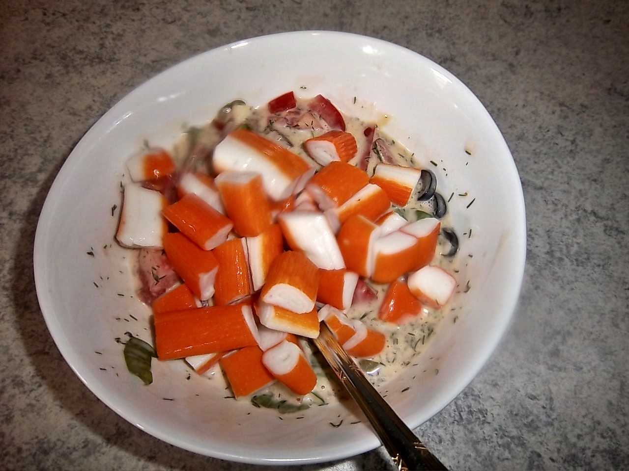 Scharfer Surimi Salat