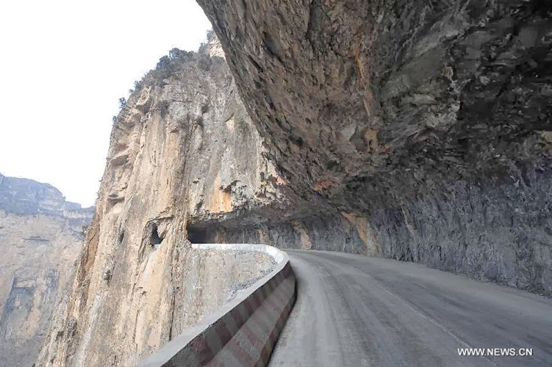 Ritebook Guoliang Tunnel China