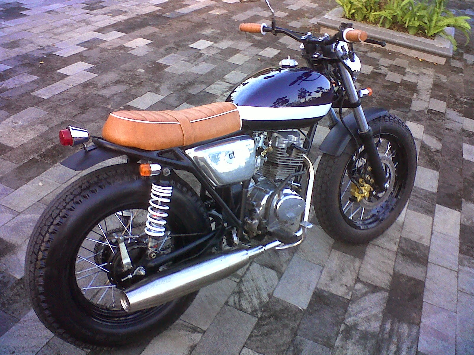 Modifikasi Motor Cb Kartun