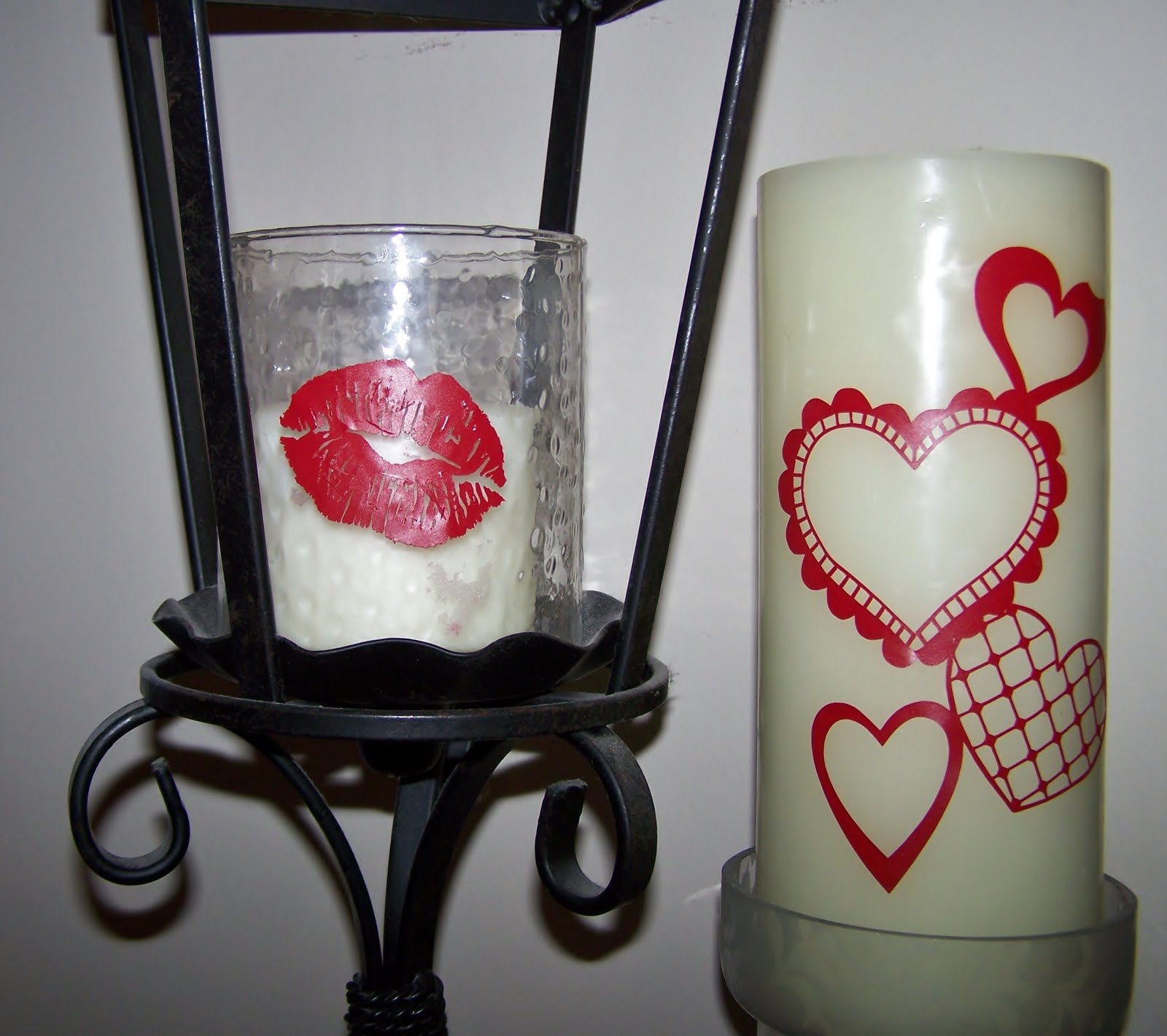 St. Valentine Candle Decor with Vinyl Busy with the Cricky