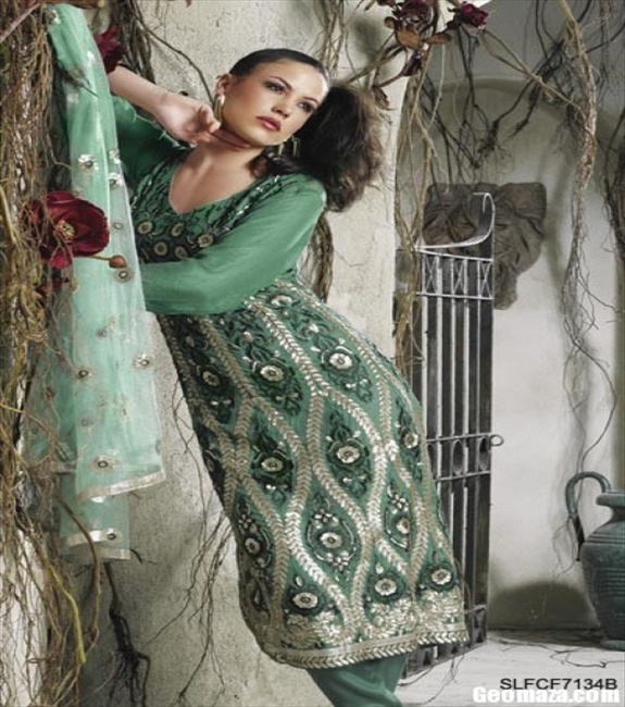 Sexy and Lush Salwar Kameez