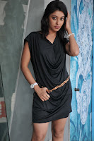 Paayal-Gosh-Latest-Stills-in-Black-Dress %281%29.J