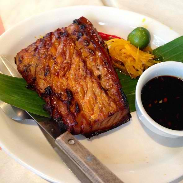 SEArap! Clark Lomi House Grill & Restaurant