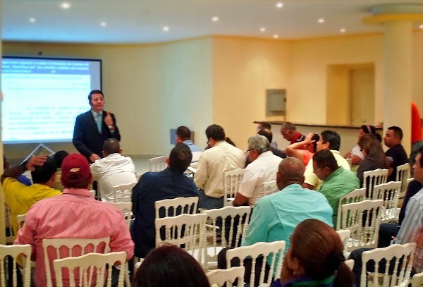 ASOCIACIONES DEPORTIVAS RECIBIERON INDUCCIÓN SOBRE LINEAMIENTOS ADMINISTRATIVOS. ASOCIACIONES DEPORTIVAS RECIBIERON INDUCCIÓN SOBRE LINEAMIENTOS ADMINISTRATIVOS.