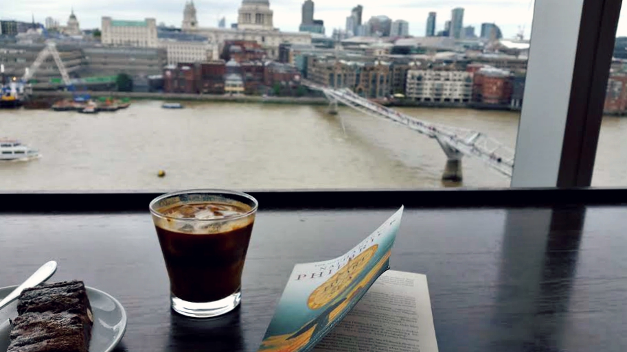 THE TATE MODERN, COFFEE AND A VIEW Along Came Holly