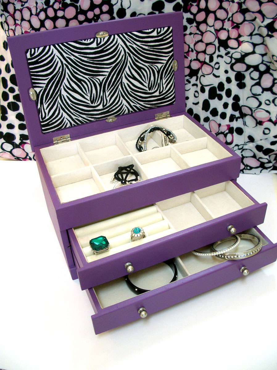 Lindsay Whipple Now Hand Painted Jewelry Boxes are Here!