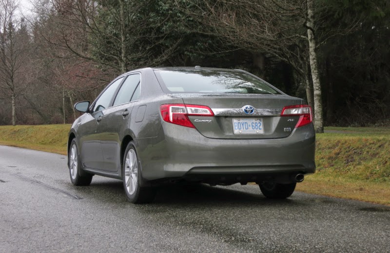 Camry Mobil Hybrid Terbaik Indonesia Yang Cerdas Camry Mobil Hybrid Terbaik Indonesia Yang Cerdas