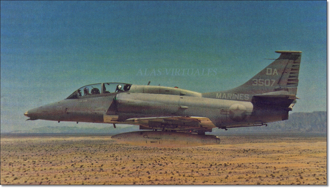 Los 60 años del Skyhawk McDonnell+Douglas+A-4+Skyhawk+10