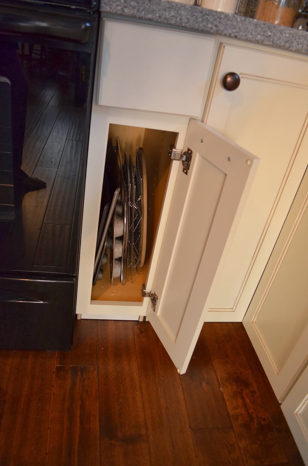 Kitchen corner sink cabinet Cookie Sheet CabiRack